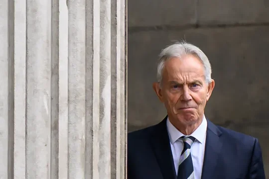 قيادي بحماس: بلير غير مرحب به وشعبنا قادر على إدارة نفسه