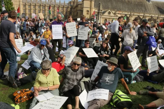 مظاهرات في عواصم أوروبية دعما لفلسطين ومطالبة بمعاقبة إسرائيل