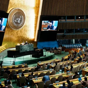 ترحيب عربي وإسلامي بقرار الجمعية العامة عن حل الدولتين وإسرائيل تندد