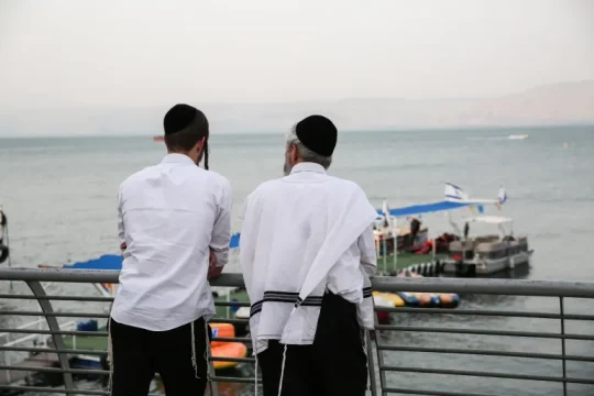 "المقاطعة السياحيّة" تتوسع.. مطاعم أوروبية ترفض خدمة إسرائيليين احتجاجا على العدوان