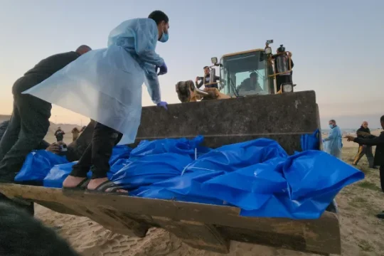 جثامين الشهداء مجهولي الهوية جرح غائر آخر في قلوب الغزيين