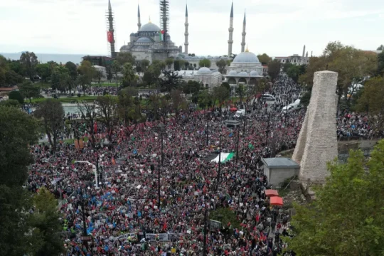 مدن العالم تتظاهر للمطالبة بوقف جريمة الإبادة في غزة