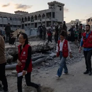 القناة 12: الجيش يستعد لاستلام جثامين أربعة من الأسرى خلال الأيام المقبلة