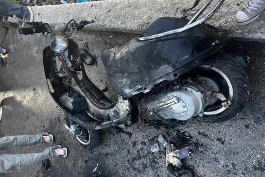 استشهاد لبناني بقصف مسيرة للاحتلال دراجة نارية جنوب لبنان