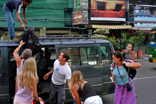 تقرير يكشف الصورة القبيحة للسياح الإسرائيليين في تايلند