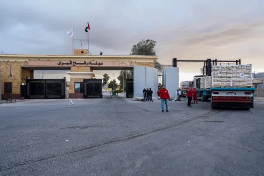 نتنياهو يرفض فتح معبر رفح وحماس تندد