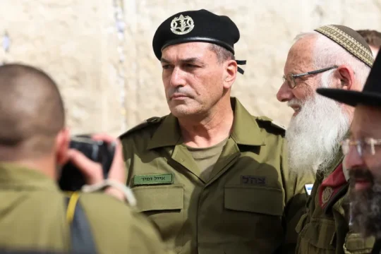 زامير يهدد بالعودة للحرب على غزة