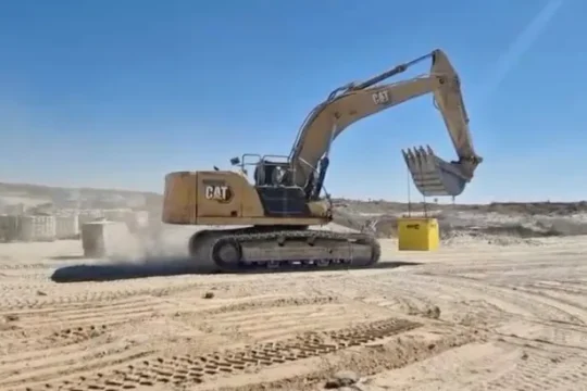 مغردون: الخط الأصفر 2025 بغزة توأم الخط الأخضر 48