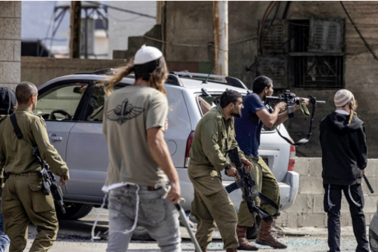 إصابة شاب باعتداء مستوطنين عليه في رمون شرق رام الله