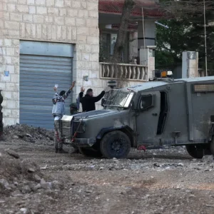 نادي الأسير: الاحتلال الإسرائيلي يعتقل مئات الفلسطينيين أسبوعيا بالضفة