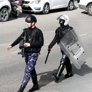 الاتحاد الأوروبي يبحث تدريب 3000 شرطي فلسطيني تمهيدًا لنشرهم في غزة