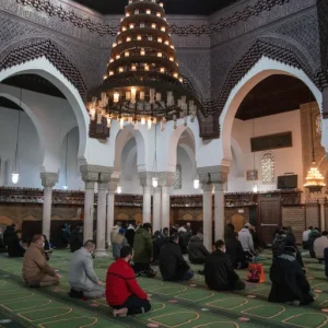 دعوة للتحقيق بشأن التجسس على مسلمي فرنسا لصالح إسرائيل