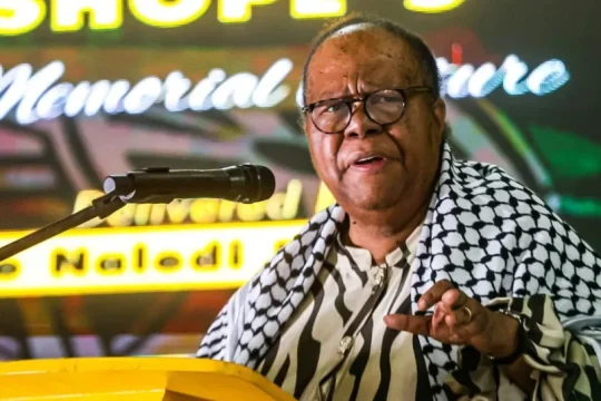 واشنطن تعاقب الوزيرة الجنوب أفريقية السابقة ناليدي باندور