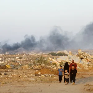 قصف على بيت لاهيا وخان يونس وعمليات نسف بحي التفاح