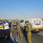 مقتل مستوطن وإصابة 3 آخرين في غوش عتصيون واستشهاد المنفذيْن