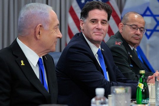 استقالة وزير الشؤون الاستراتيجية الإسرائيلي رون ديرمر