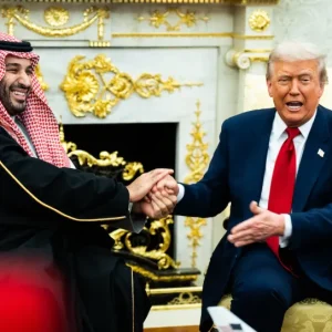 ترامب يستقبل بن سلمان: التطبيع وصفقة طائرات "أف–35" على الطاولة