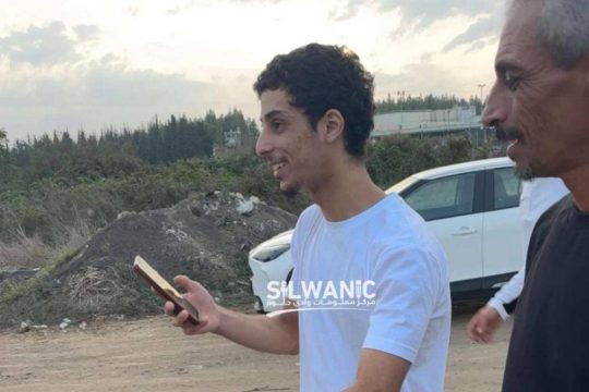 الاحتلال يُفرج عن أسير مقدسي ويحكم بسجن آخر