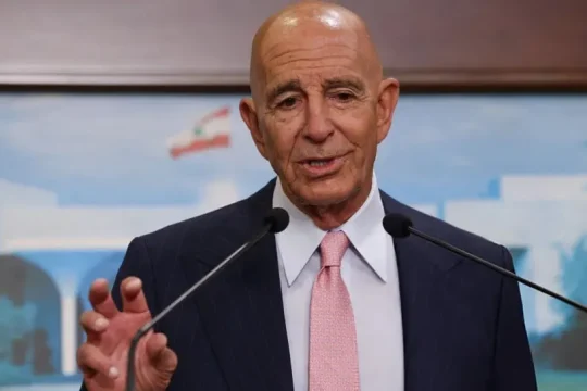 هيئة البث: باراك يصل إلى "إسرائيل" لفحص استعدادها للانتقال إلى المرحلة التالية من خطة غزة