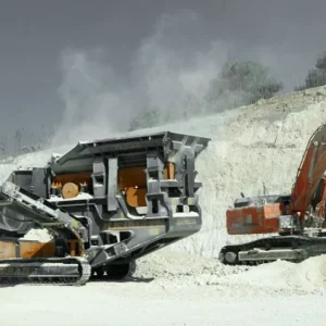 الاحتلال يهدد بإغلاق مصانع ومحاجر في الضفة للحفاظ على "هواء المستوطنات"