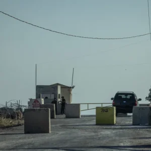 الجيش الإسرائيلي يتوغل مجددا بالقنيطرة بعد اعتقاله 3 سوريين