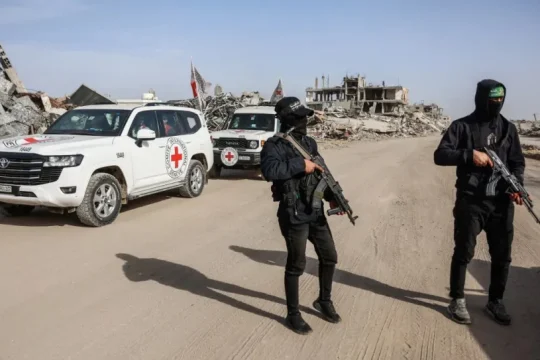 حماس تصدر روايتها الثانية منذ 7 أكتوبر: قراءة للحرب وتقييم للتحولات وطرح للأولويات