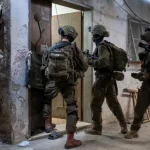 الاحتلال يعتقل شابين ويصيب اثنين بالضفة المحتلة