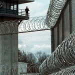 استشهاد المعتقل حمزة عدوان من غزة في سجون الاحتلال