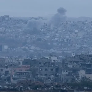 3 شهداء في هجمات إسرائيلية جوا وبرا على مدن قطاع غزة