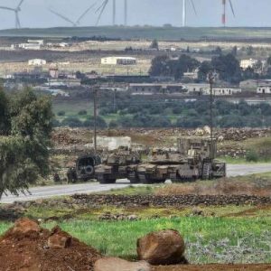 الاحتلال يتوغل في ريف القنيطرة جنوب سوريا ويفتش منزلا