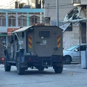 اقتحام واسع للبلدة القديمة بنابلس بعد إصابة جندي من القوات الخاصة الإسرائيلية