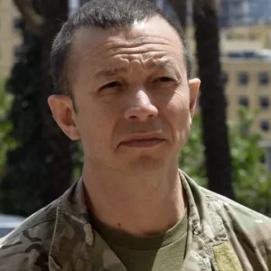 عُيِّن لقيادة "قوة الاستقرار الدولية" في غزة.. من هو جاسبر جيفرز؟