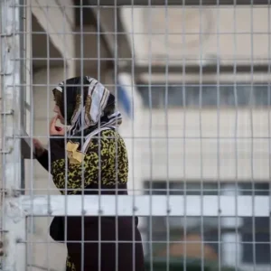 نادي الأسير: 66 أسيـرة في سجون الاحتلال بينهـن ثلاث طفلات