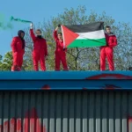 تبرئة 6 من نشطاء "بالستاين أكشن" في بريطانيا من ادعاء السطو على شركة إسرائيلية